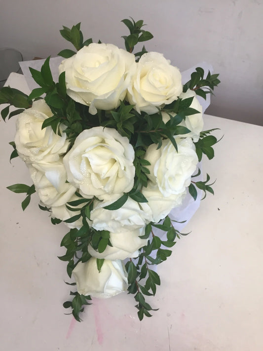 White Rose Wedding Pckg R0100 image 1