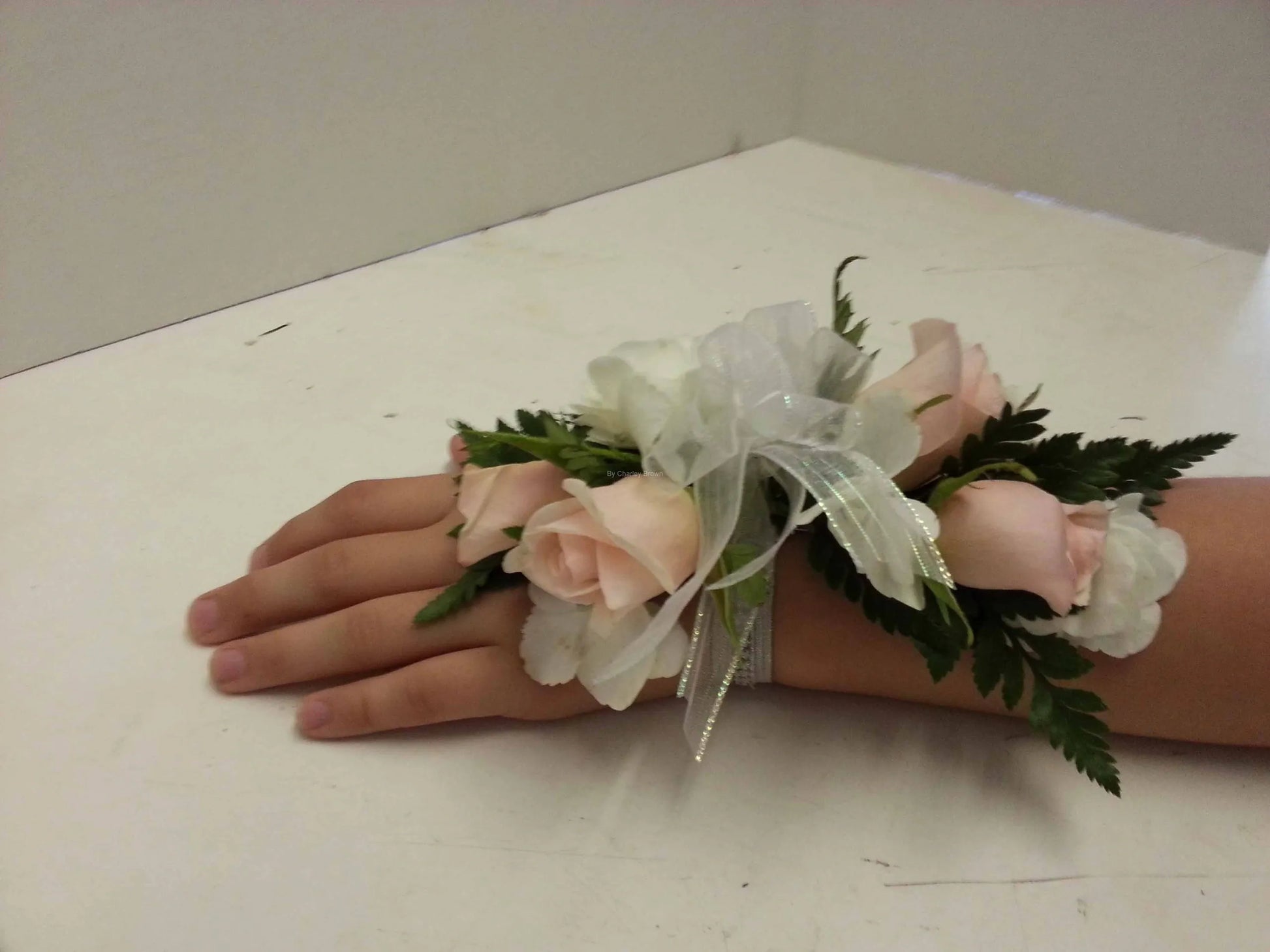 Corsage Pink W0100 image 0