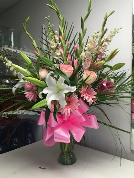 White & Pink Mix M0164 image 0