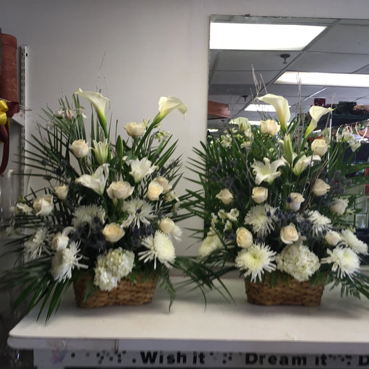 Mixed White Baskets M0181 image 0