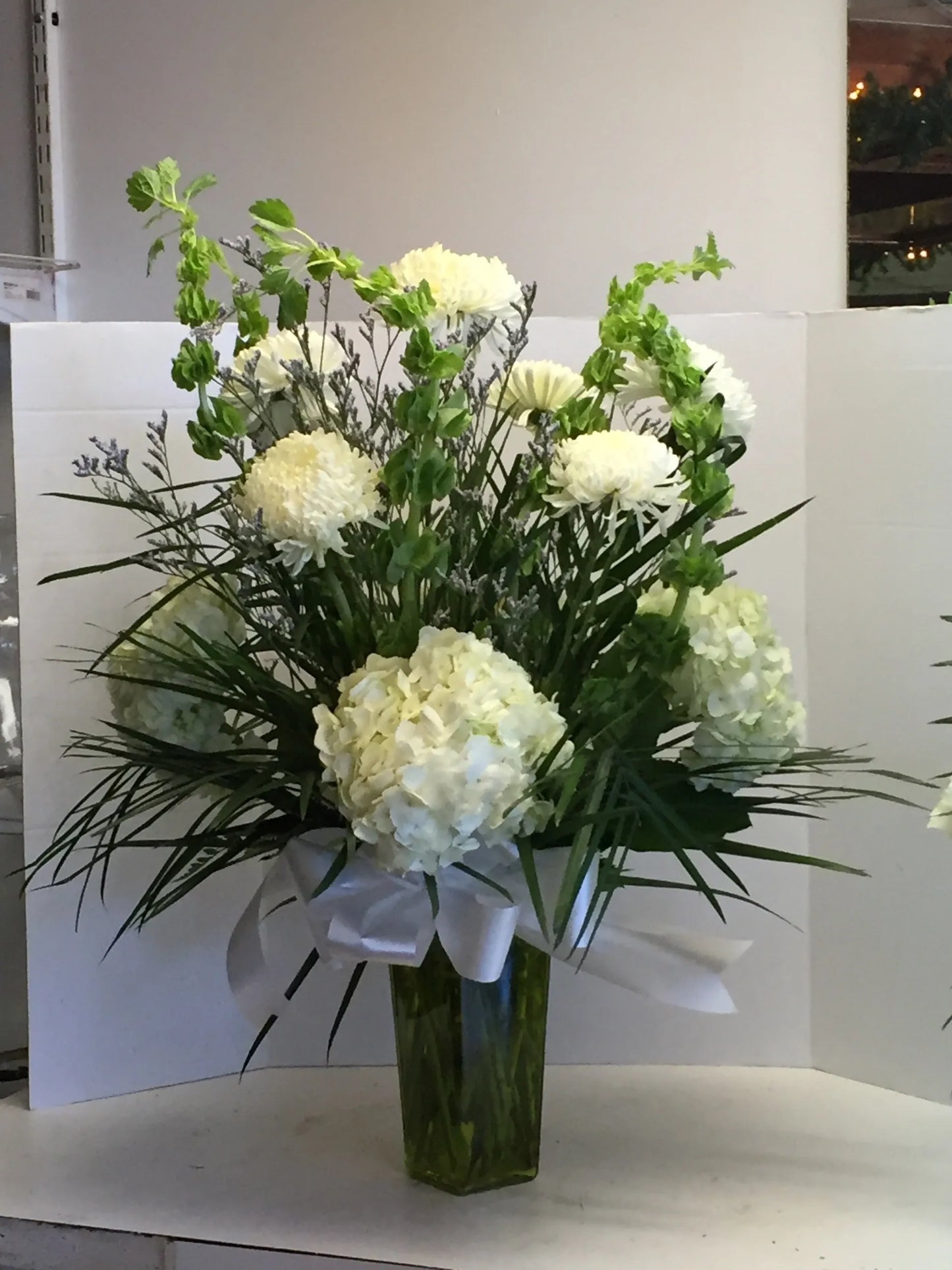 Classic White, Green Mix M0203 image 0