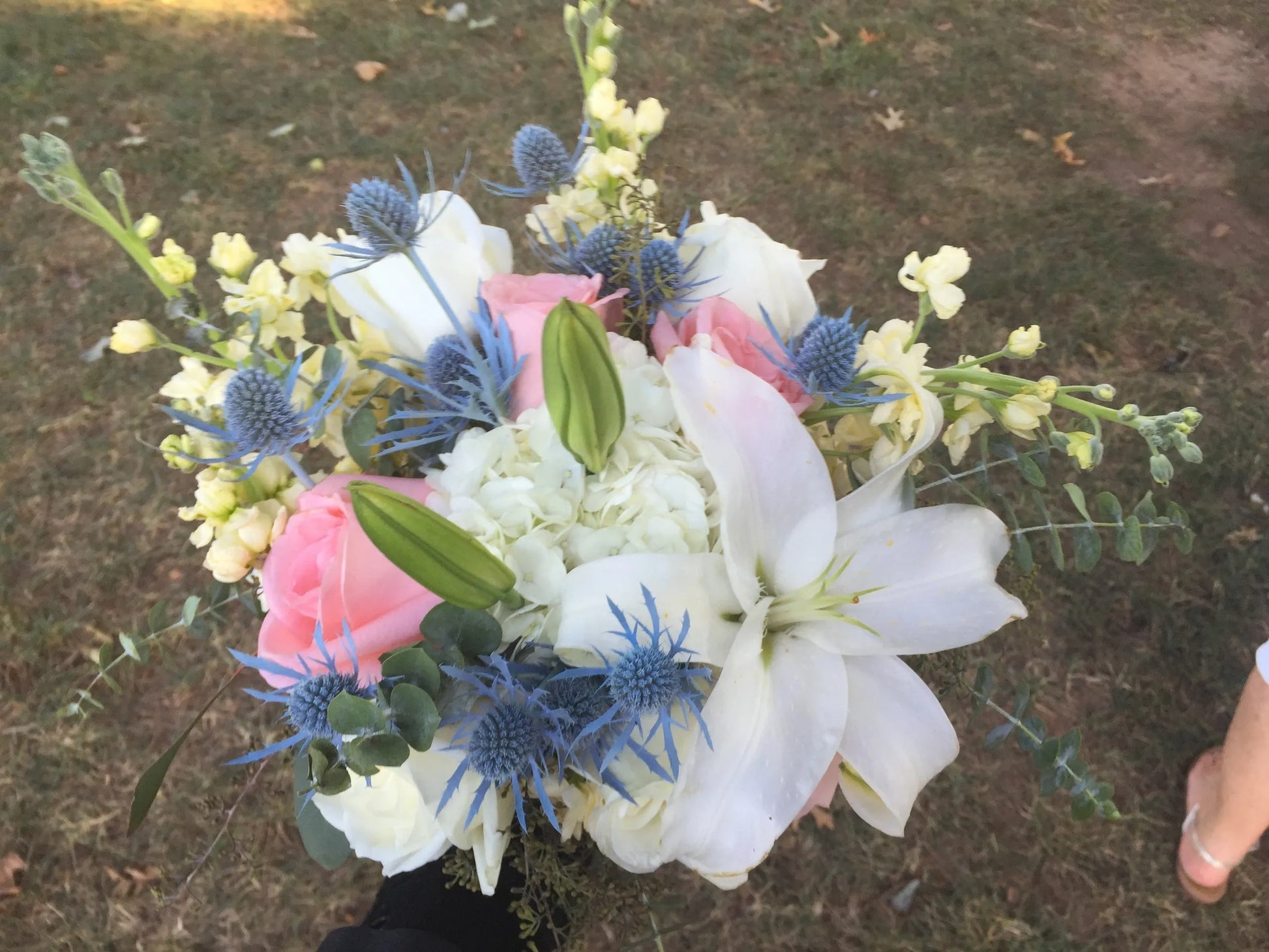 Bridal Bouquet M0145 image 0