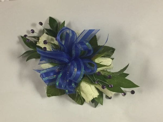 Corsage w/ Pins W0092 image 0