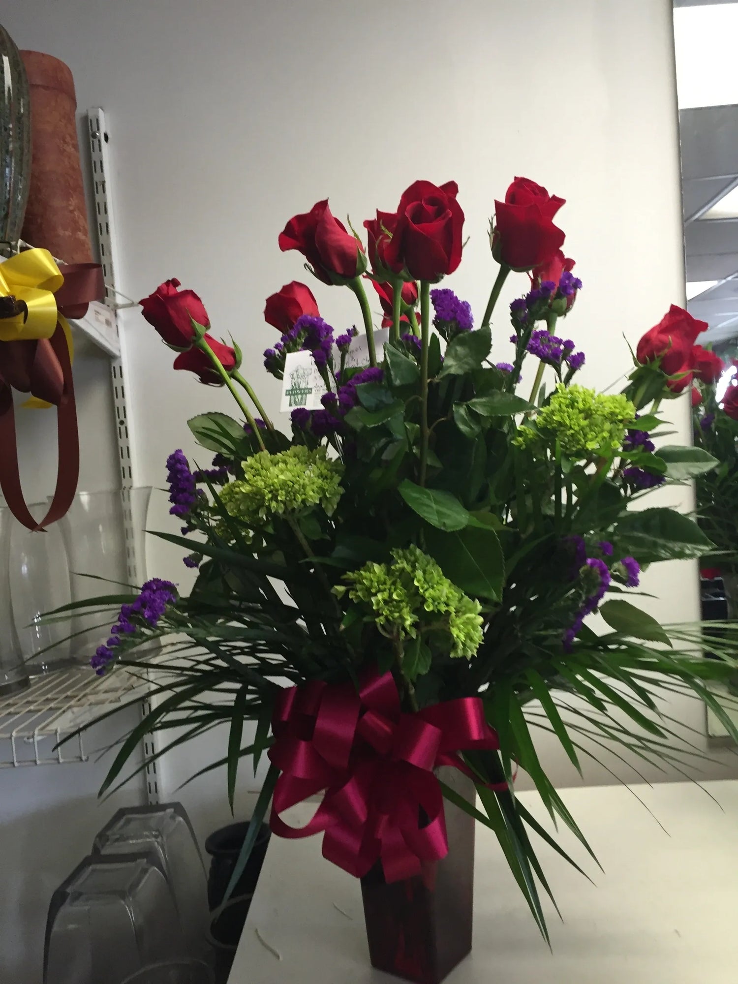 Dozen Roses, Hydrangeas R0089 image 0
