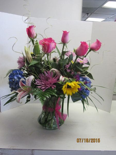 Roses & Hydrangeas M0888 image 0