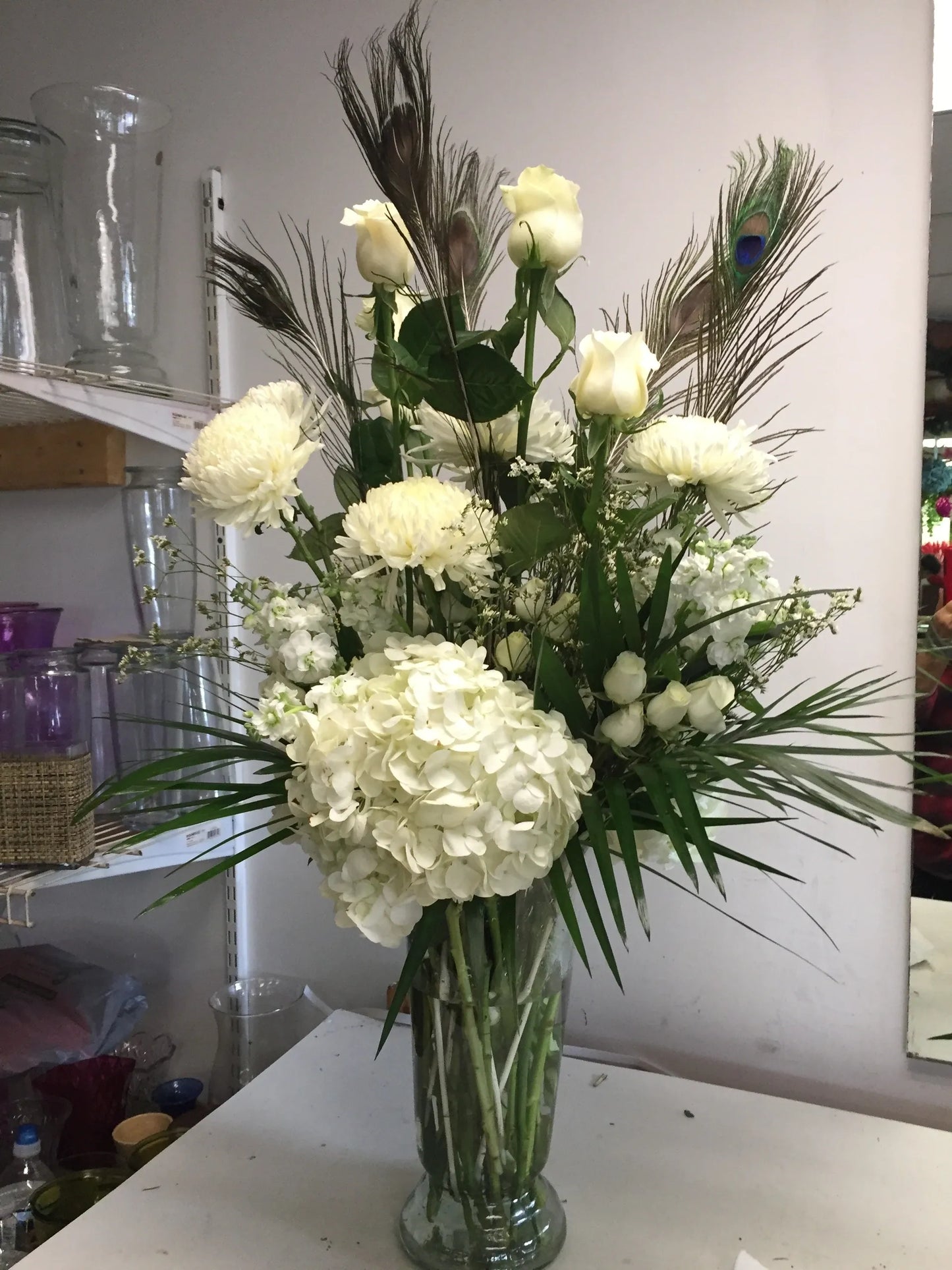 Roses, Hydrangeas M0104 image 1